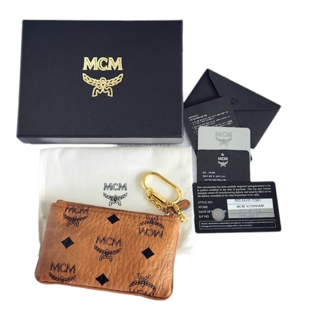 ✨️MCM MONOGRAM KEY POUCH IN VISETOS